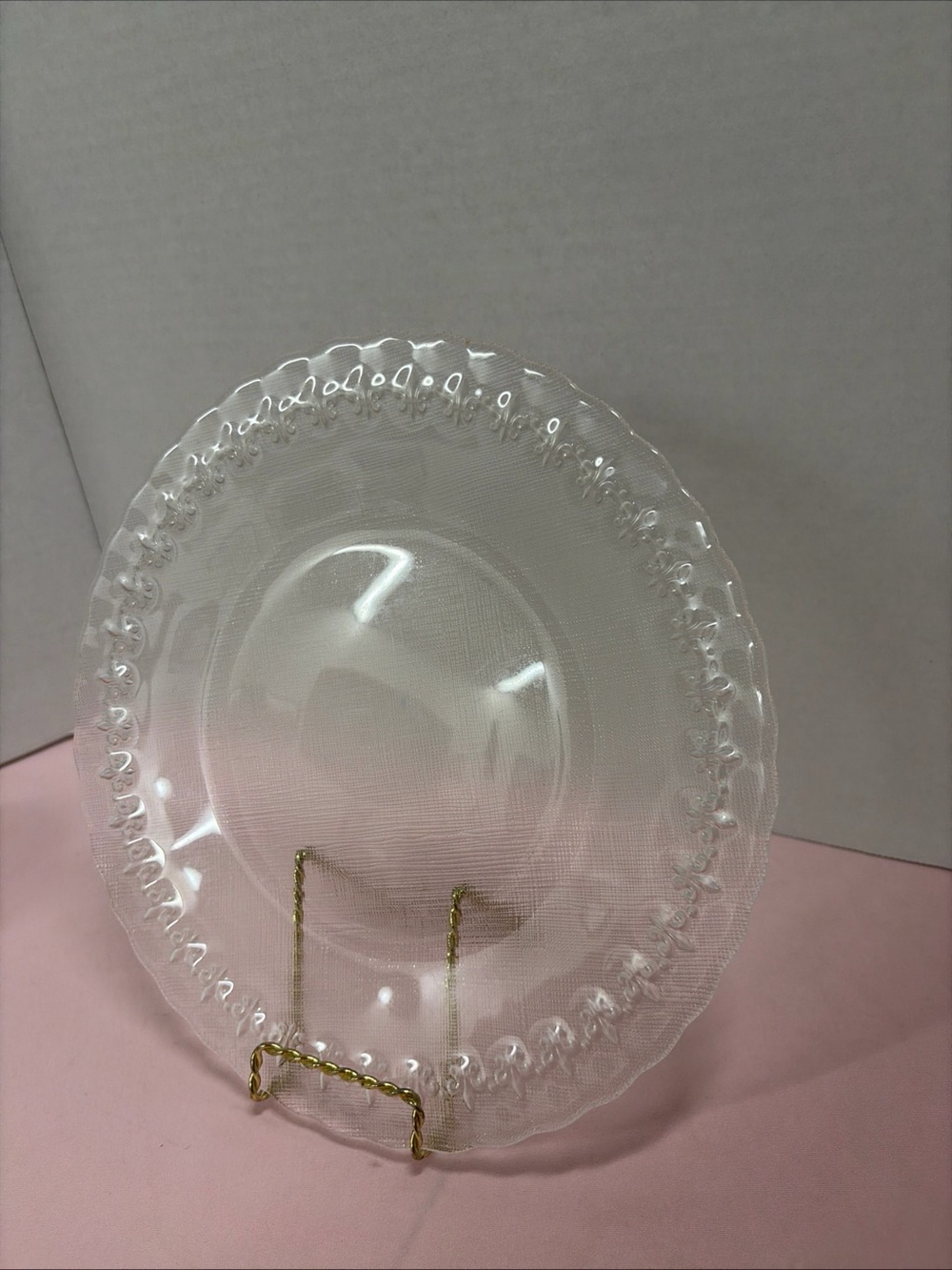 Saints Emblem Clear Decorative Plastic Serving Plate - Transparent